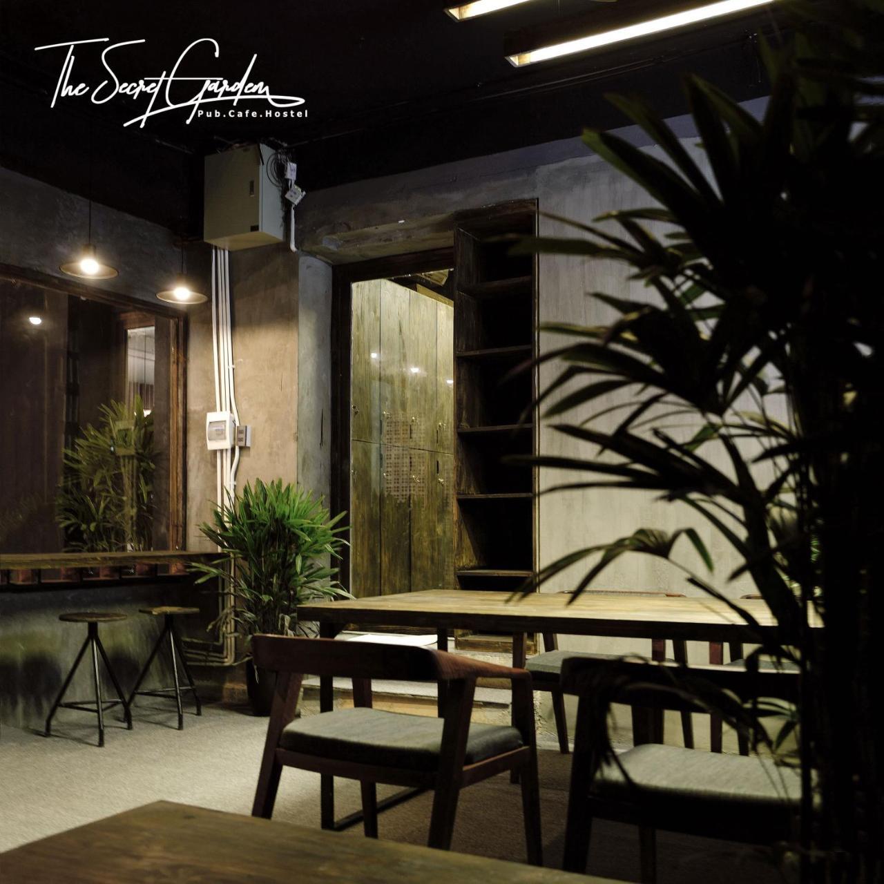 The Secret Garden Hostel Da Nang Exterior foto